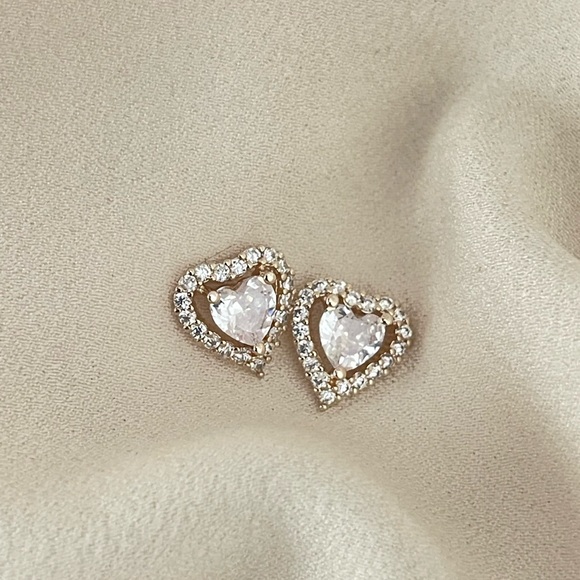18k Gold Filled CZ Diamond Heart Earrings - Picture 6 of 9